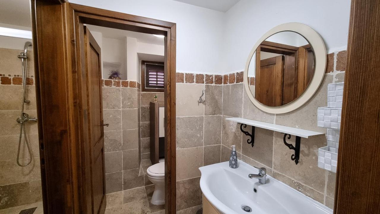 דירות Novigrad Istria Apartman Ivo מראה חיצוני תמונה