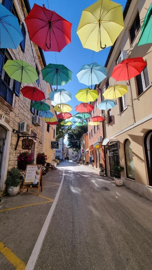 דירות Novigrad Istria Apartman Ivo מראה חיצוני תמונה