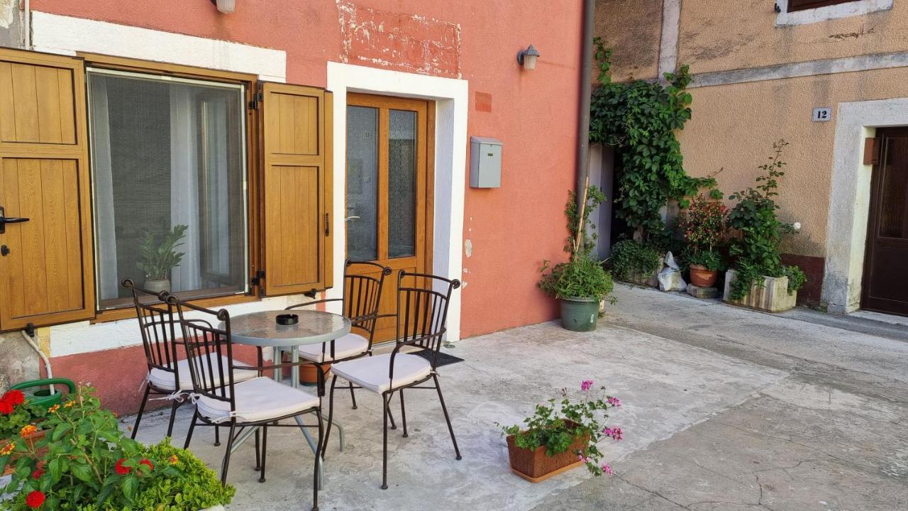 דירות Novigrad Istria Apartman Ivo מראה חיצוני תמונה