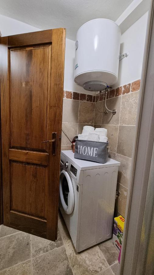דירות Novigrad Istria Apartman Ivo מראה חיצוני תמונה